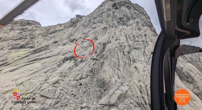Fallece un escalador tras sufrir una caída en el Pico El Torozo, en Villarejo (Ávila).