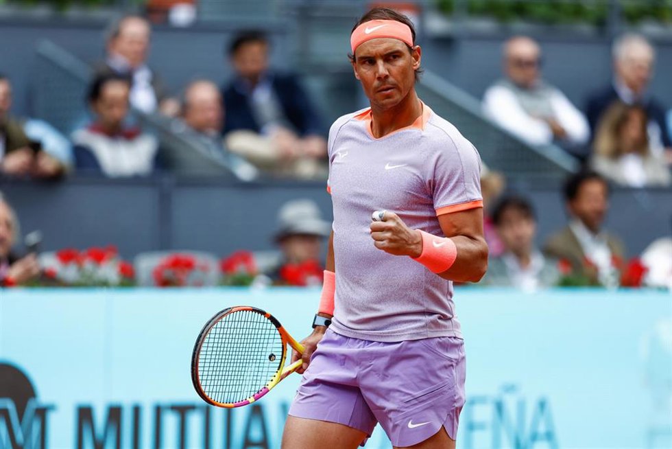 Rafa Nadal celebra un punto durante su debut en el Mutua Madrid Open 2024