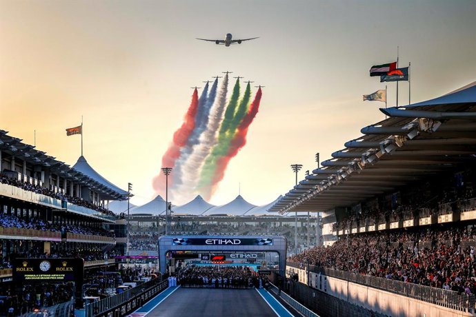 The #AbuDhabiGP 2023 weekend saw a record-breaking attendance of 170,000 fans enjoying the action at Yas Marina Circuit,  with 65% of guests coming from outside the UAE