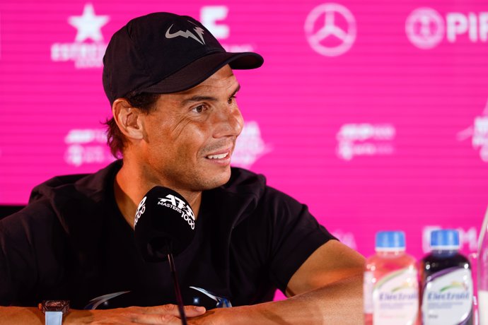 Rafael Nadal atiende a los medios tras su primer partido en el Mutua Madrid Open 2024