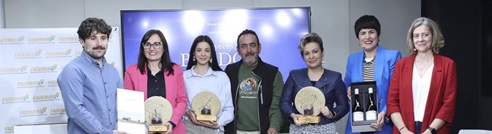 Una ganadería sostenible de Teruel, mejor proyecto emprendedor femenino en el medio rural.