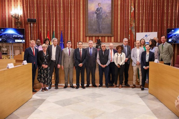 José Luis Sanz ha presidido la primera reunión del Consejo de Alcaldes del periodo de Sevilla en la Presidencia de la Comunidad de Ciudades Ariane de desarrollo aeroespacial