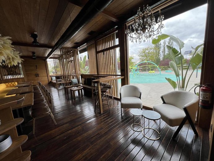 Apertura del gastrobar El Kiosco en la zona exterior de Vallsur