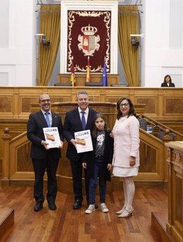 Acto en las Cortes con el Cermi sobre la reforma de la Constitución Española, que ha modificado el artículo 49 para sustituir el término de 'disminuidos'