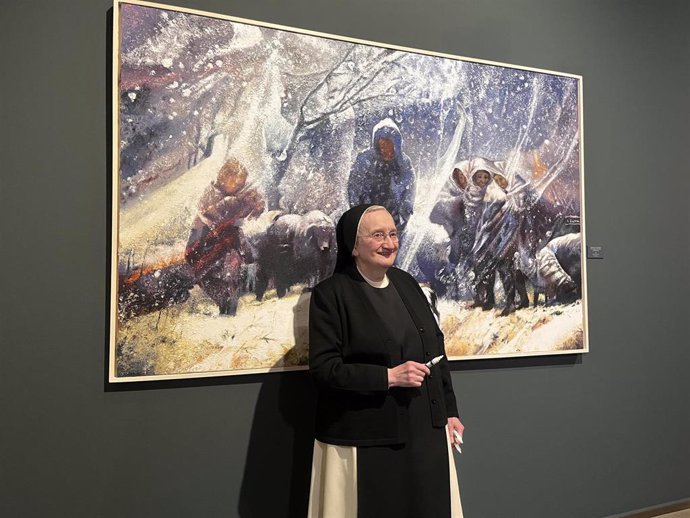 La artista Isabel Guerra en la presentación de la obra, en el Museo Goya de Fundación Ibercaja.