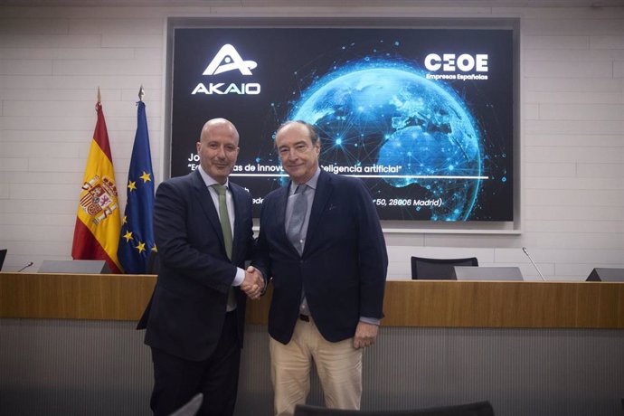 Juan Manuel Gutiérrez Alcubilla, CEO de Kyra Group y José Alberto González Ruiz, Secretario General de CEOE