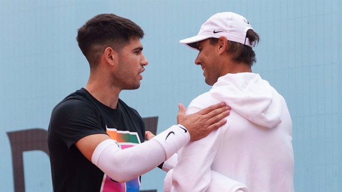 Carlos Alcaraz y Rafa Nadal