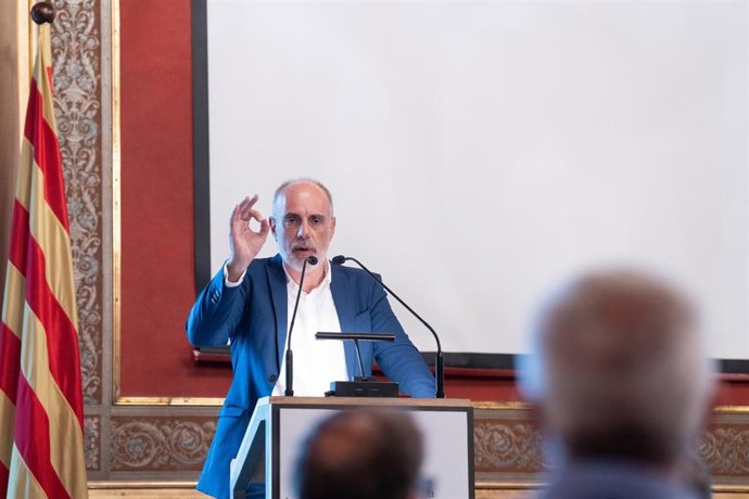 Archivo - El director del Institut d'Estudis de L'Autogovern (IEA), Joan Ridao, en una imagen de archivo.