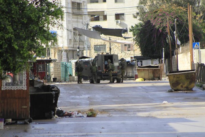 Archivo - Vista de Yenin, Cisjordania, durante una operación del Ejército israelí 