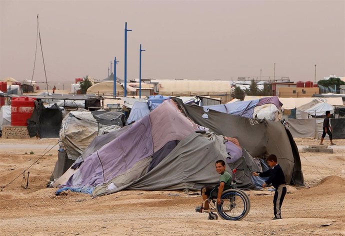 Archivo - Imagen de niños detenidos en el campo de Al Hol, en el norte de Siria 