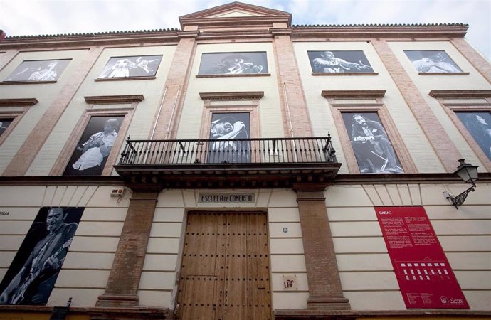 Archivo - Imagen de archivo de la fachada principal del Centro de Iniciativas Culturales de la Universidad de Sevilla (Cicus).