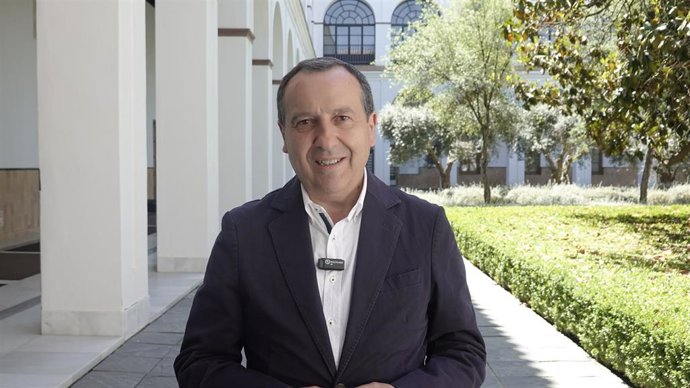 El portavoz del Grupo Socialista de Inclusión Social, Juventud, Familias e Igualdad, José Luis Ruiz Espejo.