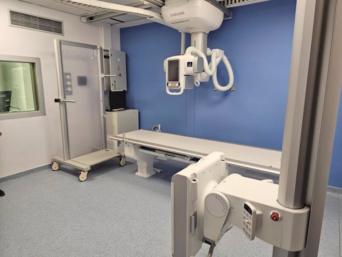 Sanidad dota con tres nuevas salas de radiología digital con IA a los hospitales Clínico y Malvarrosa de València