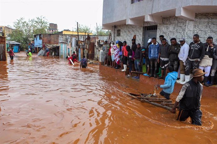 NAIROBI, April 24, 2024  -- Residents are trapped after heavy rains in the Mathare slums of Nairobi, Kenya, on April 24, 2024. Kenya is experiencing heavy rains that have disrupted normal business across the East African country, resulting in the loss of 