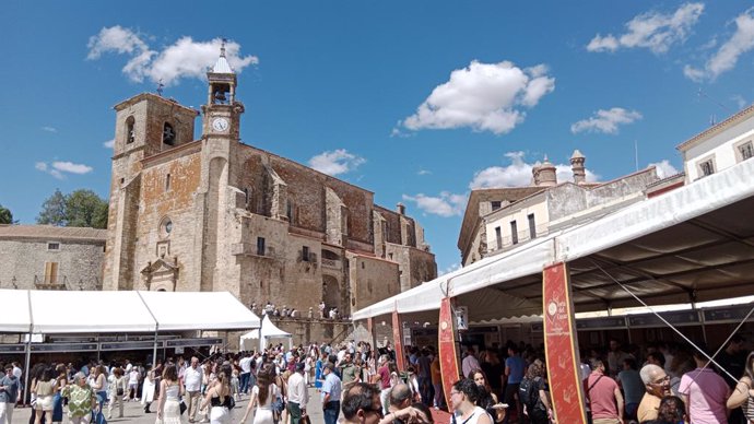 La D.O.P Torta del Casar vuelve a la Feria del Queso de Trujillo con degustaciones, sorteos y concursos