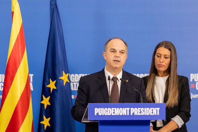 El secretario general de Junts, Jordi Turull, con la portavoz del partido en el Congreso, Míriam Nogueras