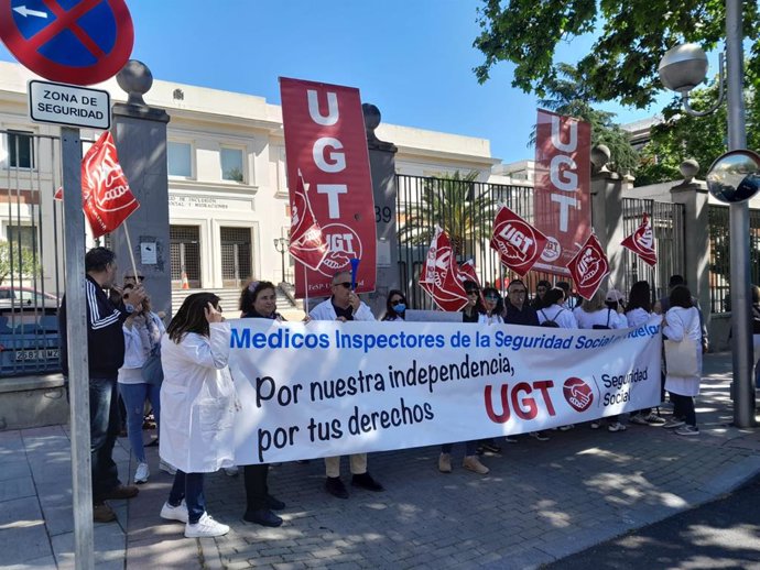 Más del 40% de los inspectores médicos de la Seguridad Social secunda en Cantabria la huelga convocada por UGT