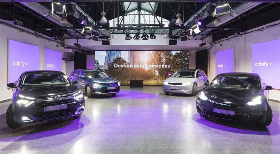 Archivo - Cabify indica que es la empresa que más recibe fondos del Moves Flotas en 2024 para la electrificación.