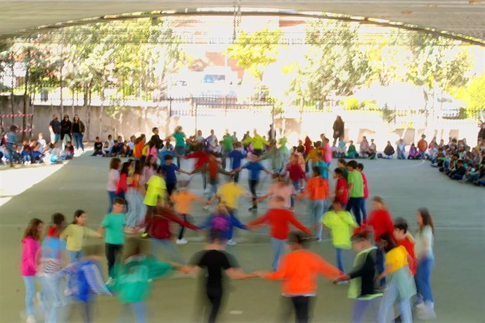 La Comunidad de Madrid fomenta la danza entre cerca de 13.000 alumnos de Primaria en colegios