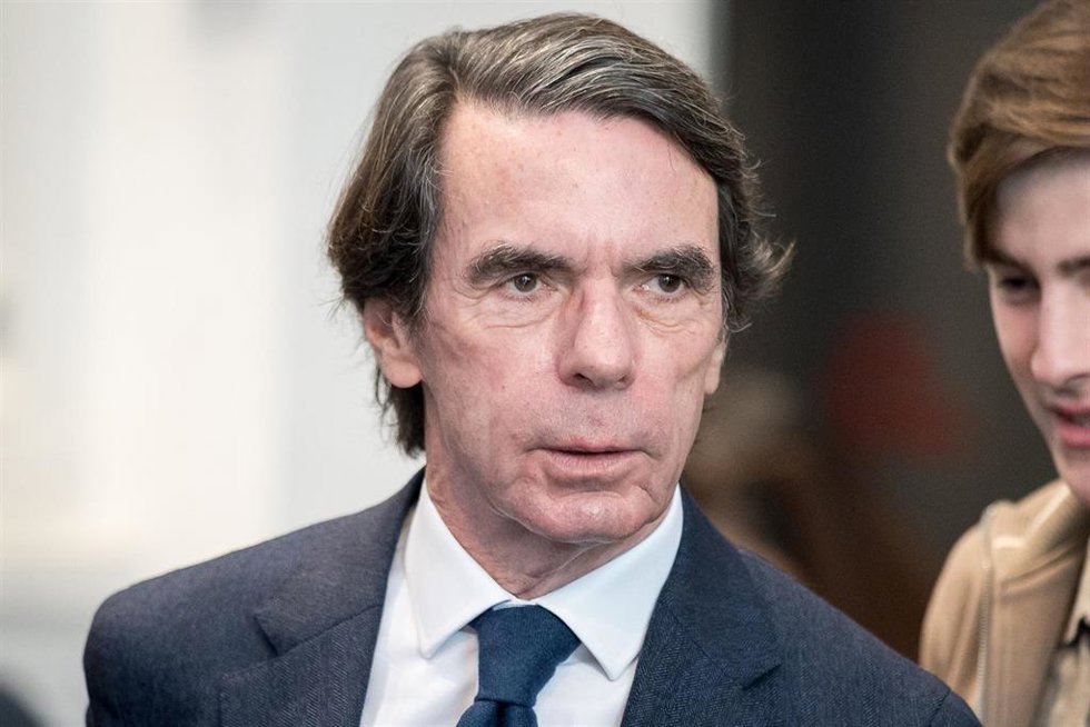 El expresidente del Gobierno y presidente de la fundación FAES, José María Aznar, durante la jornada 'Irán y su relación con la crisis en Oriente Medio', en el Hotel Petit Palace, a 4 de abril de 2024, en Madrid (España).