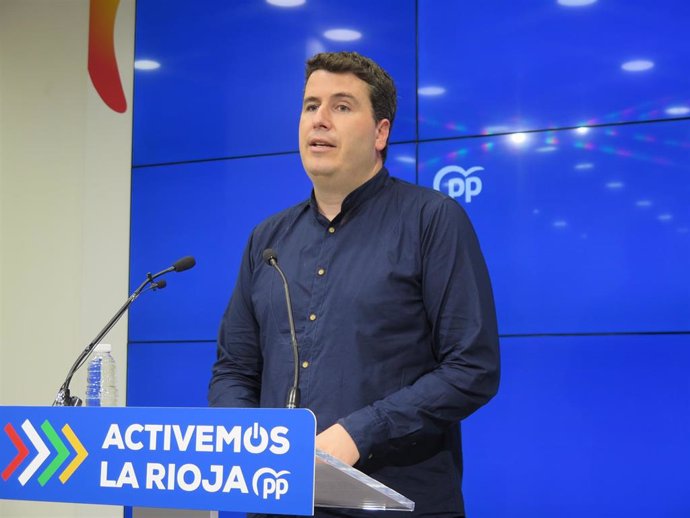 Archivo - El coordinador general del PP de La Rioja, Diego Bengoa