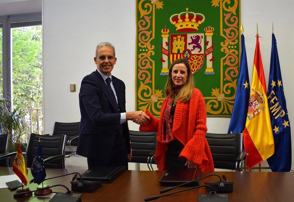 Ecoembes y la FEMP renuevan su compromiso para seguir impulsando la economía circular entre las entidades locales.