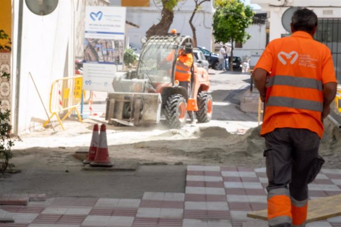 Actuaciones para mejorar la accesibilidad de calle Leganitos de Marbella y su entorno