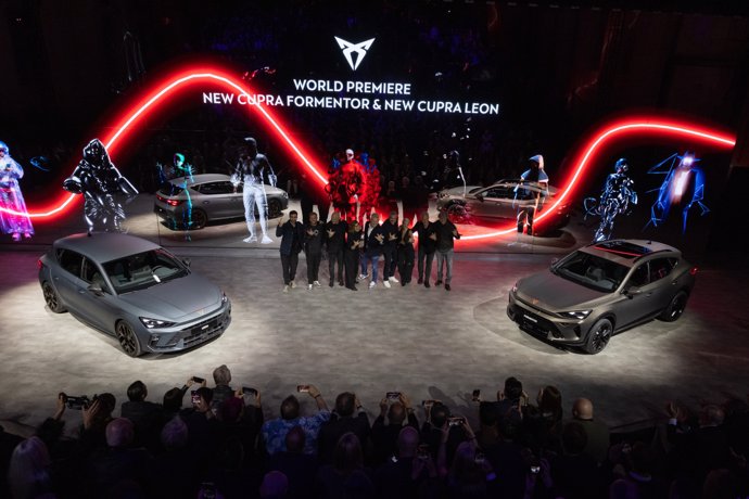 Cupra presenta los nuevos Formentor y León en Madrid con una versión híbrida de 100 km de autonomía eléctrica