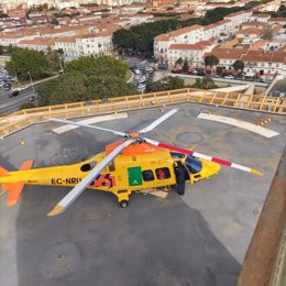 Helicóptero sanitario del 061.