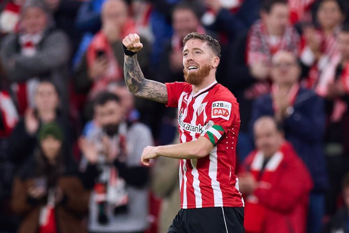 Archivo - Iker Muniain of Athletic Club reacts after scoring goal during the LaLiga EA Sports match between Athletic Club and RCD Mallorca at San Mames on February 2, 2024, in Bilbao, Spain.