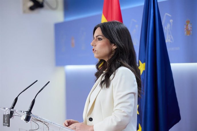 La portavoz de VOX en el Congreso, Pepa Millán, durante una rueda de prensa.