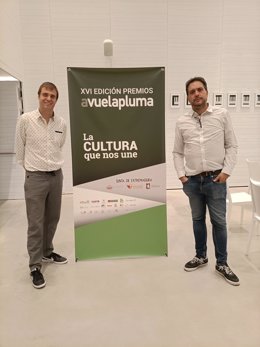 Conrado Gómez y Sergio Martínez, responsables de la asociación cultural Avuelapluma