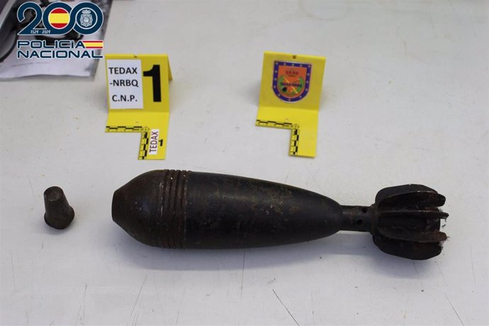 Localizada una granada de mortero en un piso de Santander