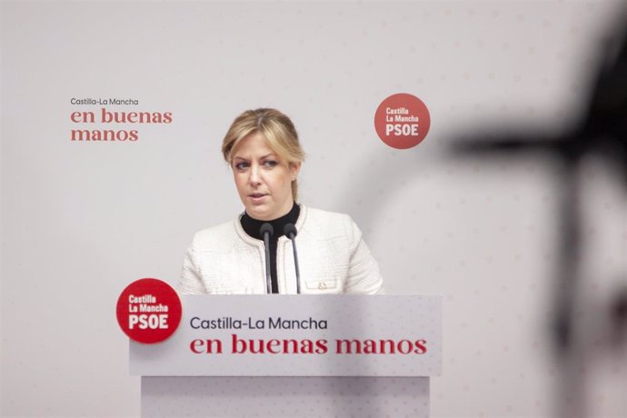 La portavoz del PSOE en las Cortes de C-LM, Ana Isabel Abengózar.