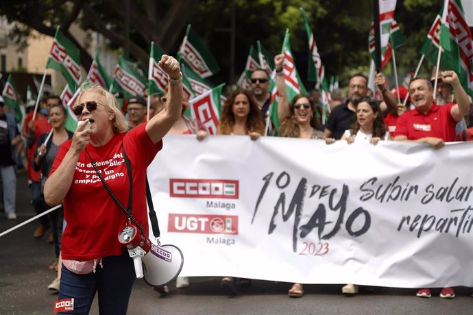 Archivo - Detalle de la Manifestación con motivo del Día Internacional del Trabajo en Andalucía, a 1 de mayo de 2023 en Málaga (Andalucía, España).