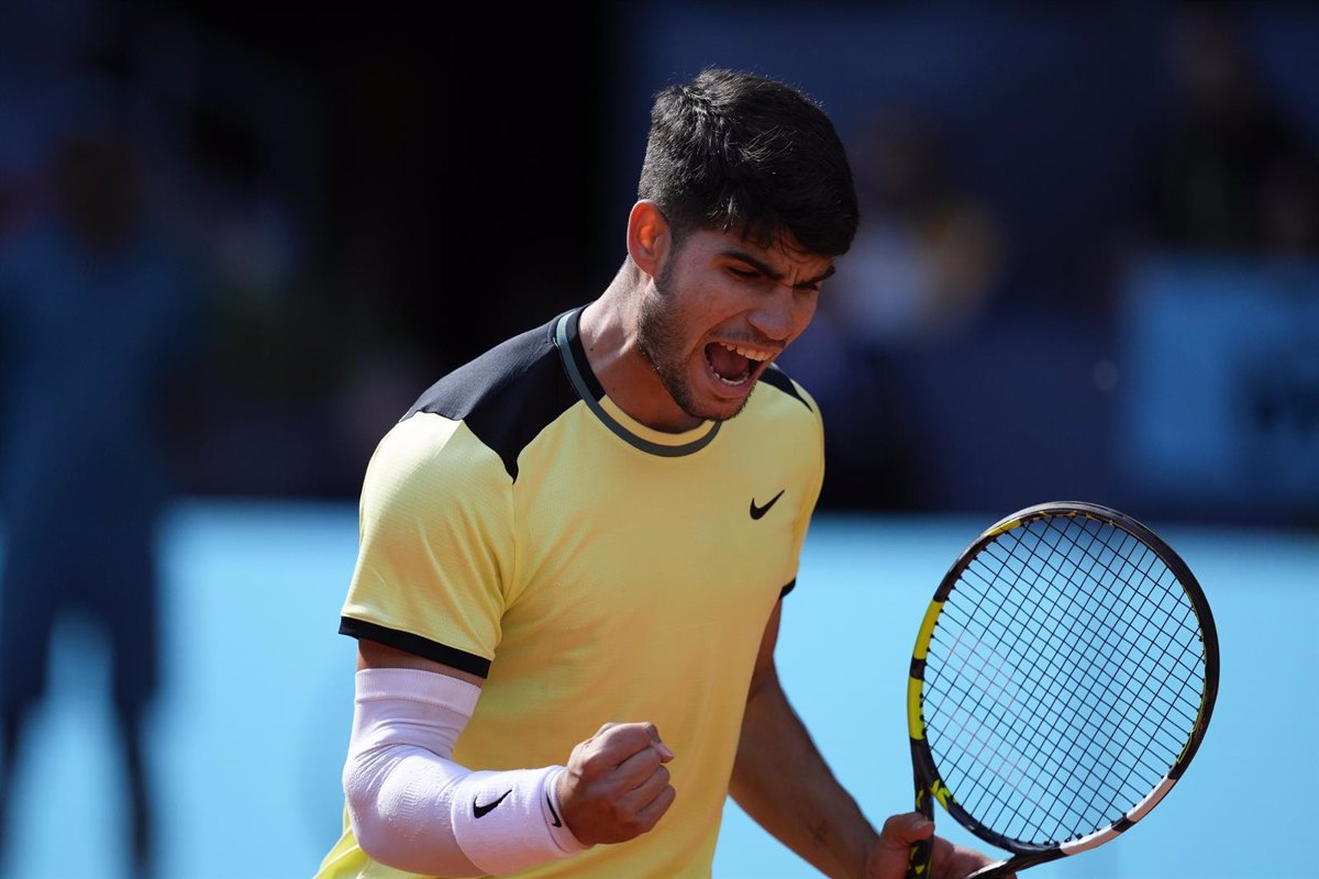 Alcaraz tangles with Struff on the way to the quarterfinals in Madrid