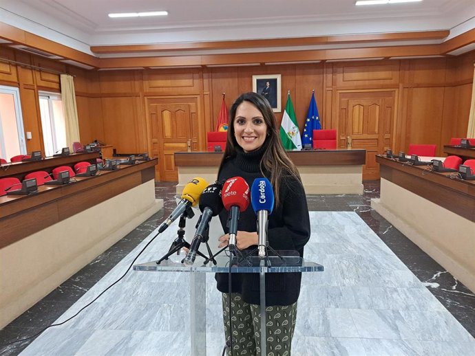 Archivo - La concejal del PSOE en el Ayuntamiento de Córdoba Carmen González.