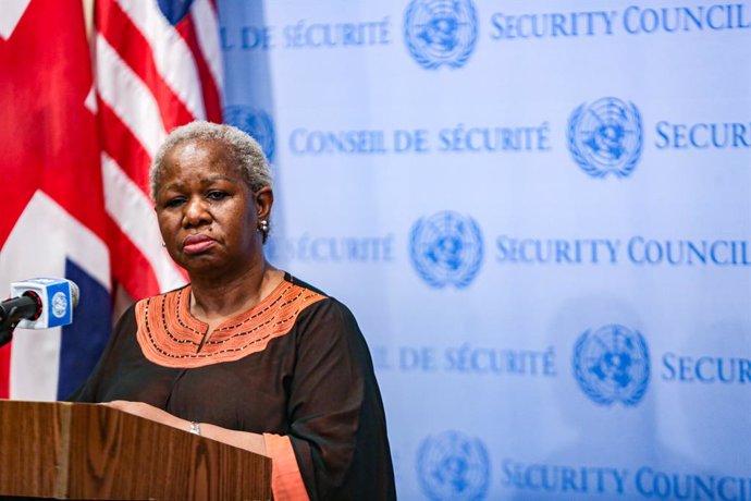 Archivo - September 28, 2023, New York, New York, USA: BINTOU KEITA, Head of the United Nations Organization Stabilization Mission in the Democratic Republic of the Congo (MONUSCO) speaks to the press after a Security Council in the UN HQ.