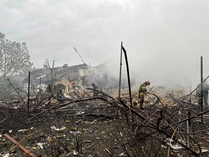 April 22, 2024, Odesa, Ukraine: ODESA, UKRAINE - APRIL 20, 2024 - Rescuers deal with damage caused by the falling debris of a Russian rocket, Odesa, southern Ukraine.