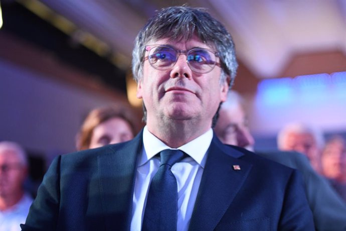 L'expresident de la Generalitat de Catalunya i candidat de Junts a les eleccions catalanes, Carles Puigdemont, durant un acte de campanya a Argelers