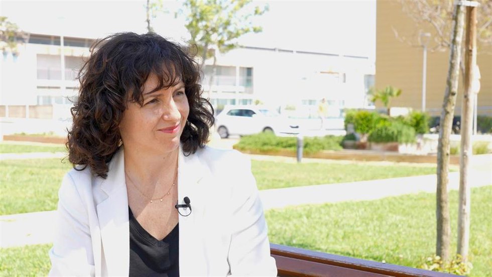 La vicerrectora de Internacionalización y Compromiso Global de la Universidad de Huelva, María Teresa Aceytuno.