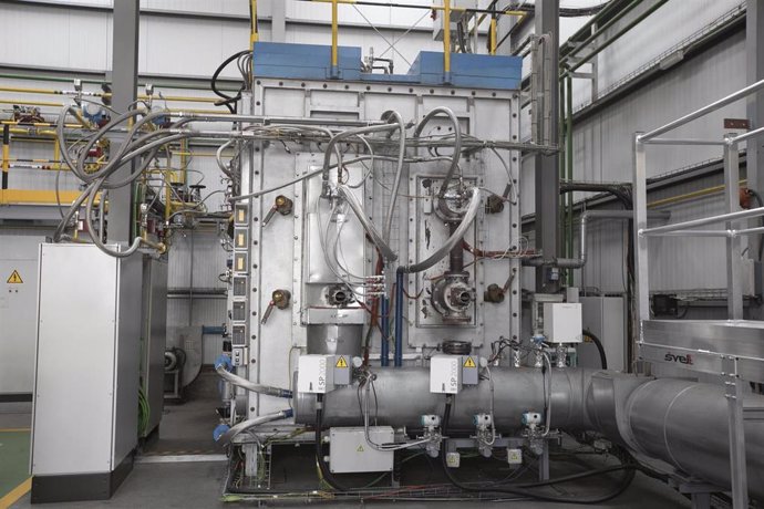 Archivo - Elementos por dentro de la instalación científica vinculada al uso de hidrógeno verde en el GasLab de ArcelorMittal, a 14 de marzo de 2024, en Veriña-Gijón, Asturias (España). En el GasLab de ArcelorMittal se ha ubicado la instalación científica