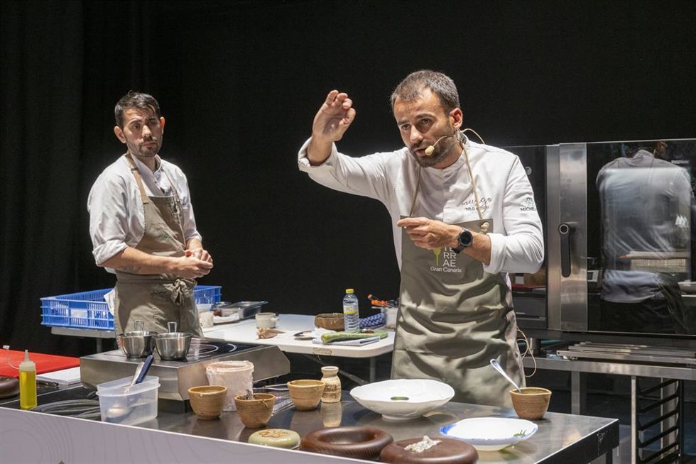 Archivo - El cocinero grancanario Borja Marrero durante una charla en el Encuentro Internacional de Gastronomía Rural Terrae