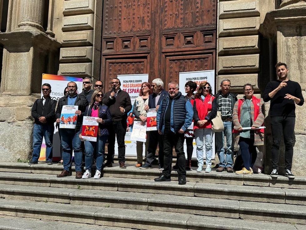 La Mesa del Tercer Sector sale a la calle en C-LM para pedir que se marque la 'X solidaria' en la renta