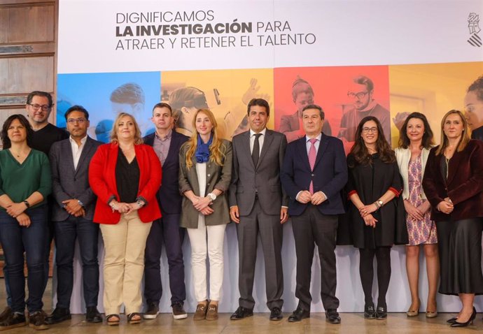 Firmado el convenio colectivo de los investigadores biomédicos valencianos