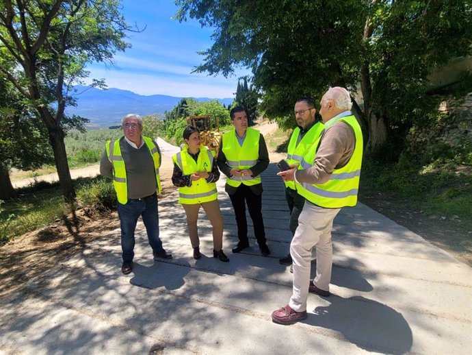 Visita a las obras de uno de los caminos rurales.