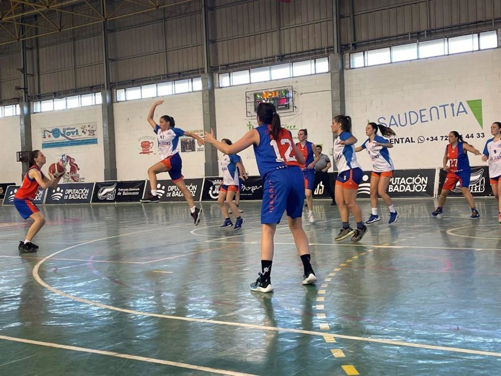 Almendralejo será sede este sábado de las finales del XXVII Trofeo Diputación de Badajoz de Baloncesto.