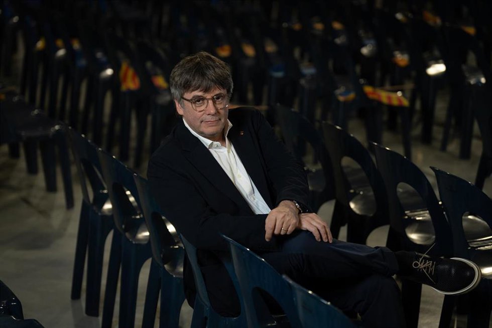 El expresidente de la Generalitat de Catalunya y candidato de Junts a las elecciones catalanas, Carles Puigdemont