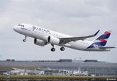 Foto: Latam Airlines casi duplica sus ganancias en el primer trimestre, con un 18% más de facturación