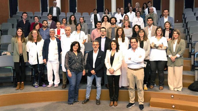 II jornadas organizadas por el Hospital Juan Ramón Jiménez, en la que especialistas del Hospital y de Atención Primaria abordan los avances en hipercolesterolemia.